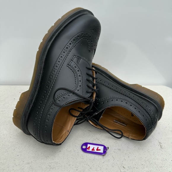 Shoes - Dr Martens Black Leather Wingtip 3989 Oxford Brogue Shoes Mens Sz 5 / Wmn 6